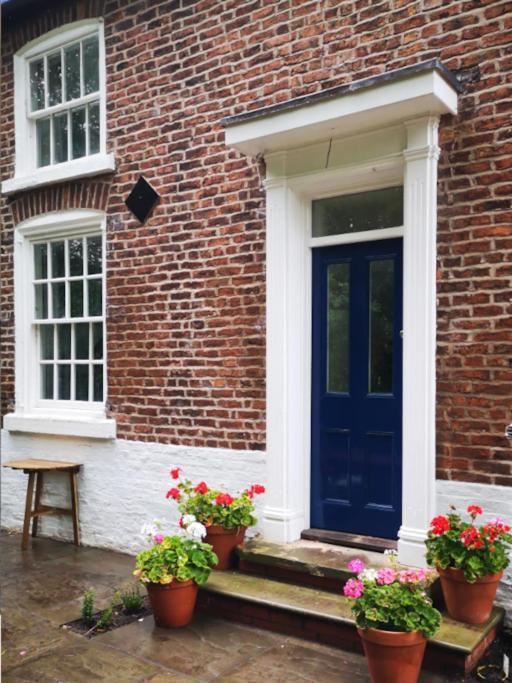 Welcoming Luxury In A Grade II Listed Building Lägenhet Chester Exteriör bild